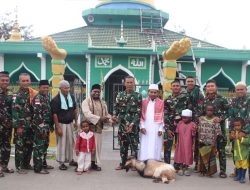 Idul Adha di Distrik Walesi: Satgas Yonif 521/DY Laksanakan Sholat dan Qurban