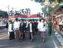 Forkopimda Kota Blitar Bersama Ulama Dan Masyarakat Sholat Idul Adha Di Masjid Agung Kota Blitar