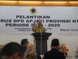 Gubernur NTB Hadiri Pelantikan APJATI, Tegaskan Komitmen terhadap Program Zero Cost PMI