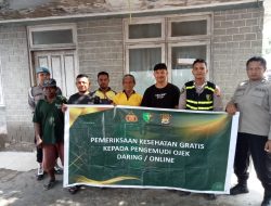 Sidokkes Polres Buru Gelar Pemeriksaan Gratis bagi Pengemudi Ojol di Namlea, dalam Rangka Hari Bhayangkara ke-79