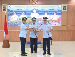 Pangkoopsud I Serahterimakan Jabatan Danlanud BNY dan Danlanud HAD