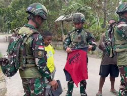Satgas Yonif 521/DY Anjangsana Berbagi dengan Warga Distrik Kelila