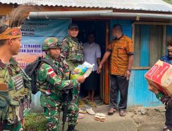 Satgas Yonif 521/DY Berbagi Kasih Kunjungi Gereja Betel Polimo di Distrik Kurima