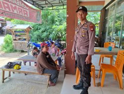 Patroli Rutin Personel Polsek Kuala Behe Cegah Gangguan Kamtibmas