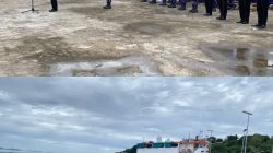 Wakapolres Buru Pimpin Upacara Tabur Bunga di Pantai Merah Putih