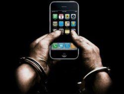 Curi iPhone Penumpang, Sopir Grab Online di Mataram Ditangkap 