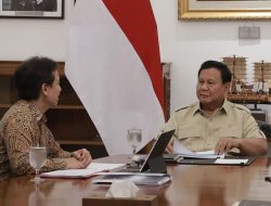 Presiden Prabowo Subianto menerima Menteri Kesehatan Budi Gunadi Sadikin ke Istana Merdeka, pada Selasa, 3 Juni 2025