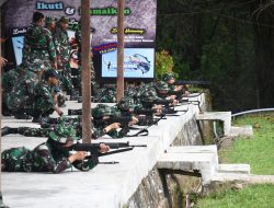 Lantamal XIV Gelar Latihan Menembak Untuk Asah Kemampuan Tempur Prajurit