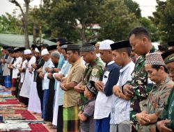 Semangat Pengorbanan, Ratusan Jamaah Hadiri Sholat Idul Adha di Kodim 1707/ Merauke 