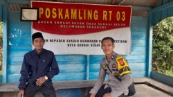 Ngobrol Santai di Poskamling, Briptu Cimbun Ajak Warga Peduli Kamtibmas