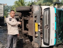 MB-PKRI CADSENA Muara Enim Kini Menyoroti Truk Batubara Hantam Pagar Pemakaman Tanjung Buhuk Tanjung Enim