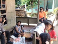 Kapolsek Meranti Turun Langsung Ke Desa Morobetung Mengedukasi Masyarakat Tentang Tanaman Jagung