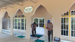Menyambut Hari Bhayangkara Ke-79, Polsek Kuala Behe Bakti Sosial Religi Di Masjid