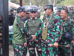Kunjungan Kerja Brigjen TNI Tagor Rio Pasaribu, S.E (Dankolakops Korem 172/PWY) beserta rombongan di Pos Kotis Walesi Satgas Pamtas Kewilayahan RI-PNG Yonif 521/DY