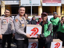 Sambut Hari Bhayangkara Ke 79, Polres Jakbar Gelar Pengobatan Gratis dan Bagikan 2.000 Paket Sembako