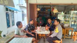Bhabinkamtibmas Polsek Menjalin Sambang Dan Tatap Muka Bersama Warga