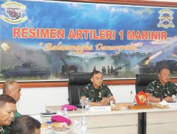 Danmenart 1 Mar Berikan Laporan Komando Kepada Komandan Pasmar 1