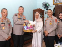 Polda Sumsel Gelar Anjangsana Sambut HUT Ke-79 Bhayangkara Wujud Kepedulian kepada Purnawirawan Dan Warakawuri