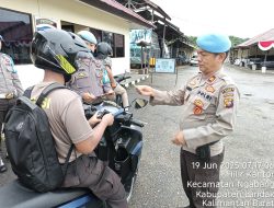 Tingkatkan Disiplin, Propam Periksa Kelengkapan dan Identitas Anggota Polres Landak