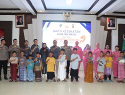 Polres Melawi Lakukan Kegiatan Bakti Kesehatan “Sunatan Massal” Dalam Rangka Hari Bhayangkara Ke 79 Polres Melawi