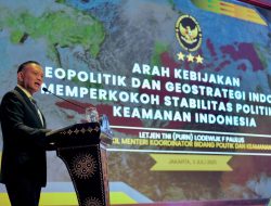 Wamenko Polkam Berikan Kuliah Umum di Lemhanas