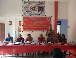 Kapolsek Sengah Temila Hadiri Musyawarah Desa Senakin untuk Pembentukan Tim RKPDes 2026