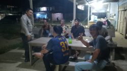 Piket Jaga Polsek Kuala Behe Melaksanakan Patroli Malam Hari Cegah Gangguan Kejahatan