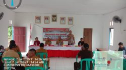 Kapolsek Sengah Temila Hadiri Musyawarah Desa Pembentukan Tim Penyusun RKP Desa Rabak Tahun 2026