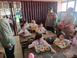 Kapolsek Menjalin Hadiri Launching Program Makan Bergizi Gratis, Wujud Dukungan Polri Terhadap Program Pemerintah