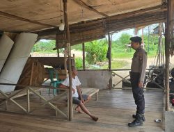 Gelar Patroli Rutin, Anggota Polsek Menjalin Sampaikan Himbauan Kamtibmas kepada Warga