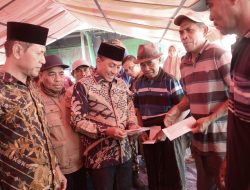 Bupati Bima Salurkan Bantuan untuk Korban Kebakaran di Desa Sangia dan Naru Barat