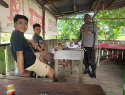 Patroli Rutin Polsubsektor Jelimpo Untuk Memastikan Situasi Aman Dan Kondusif