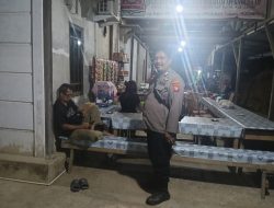 Patroli Malam Polsek Sengah Temila, Wujud Kepedulian dan Kedekatan dengan Warga