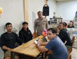Patroli Malam Polsek Sengah Temila: Jalin Keakraban dengan Warga, Ciptakan Rasa Aman di Tengah Masyarakat