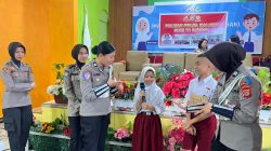 Antisipasi Bullying di Sekolah, Polwan Polda Maluku Sosialisasi Pencegahan Kekerasan Perempuan dan Anak di Sekolah