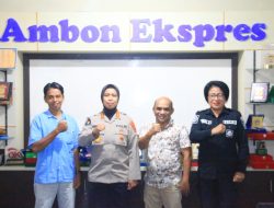 Kabid Humas Polda Maluku Sambangi Direktur Ambon Ekspres