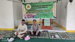 Bhabinkamtibmas Polsek Menjalin Hadiri Pengajian Warga