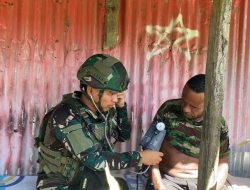 Satgas Yonif 521/DY Binter Pelayanan Kesehatan kepada Masyarakat Di Distrik Elelim