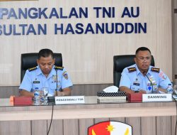 Kolonel Pnb Hilman L.P. Ambarita, M.M.S mewakili Komandan Lanud Sultan Hasanuddin Marsma TNI Arifaini Nur Dwiyanto, M.Han menerima kunjungan tim Audit Itkoopsudnas