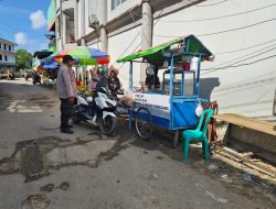 Polsek Ngabang Laksanakan Patroli Siang Hari Untuk Ciptakan Situasi Kamtibmas Yang Aman