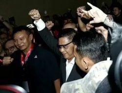 Sidang Vonis 3.5 Tahun Sekjen PDIP Hasto Kristianto di Pengadilan Tipikor Jakarta