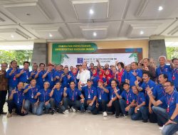 Bapak Presiden Ke 7 Ir H Joko Widodo bersama Ibu Iriana Hadiri Reuni Ke 45 Spirit 80 Fakultas Kehutanan UGM