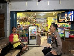 Patroli Rutin di Malam hari , Polsek Mempawah Hulu Jaga Kamtibmas di Wilayahnya