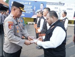 Polsek Palmerah Beri 8 Anggota Citra Bhayangkara Bentuk Apresiasi Loyalitas Citra Bhayangkara dalam Menjaga Kamtibmas