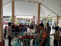 Sebanyak 374 Warga Desa Putukrejo Terima Bantuan Beras dari Kemenko Bidang Pangan RI