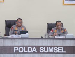 Kapolda Sumsel Ikuti Arahan Kapolri dan ANEV Kamtibmas Terkini Melalui Vicon