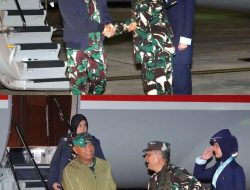 Pangdam IM Sambut Panglima TNI dan Wakasad di Bandara SIM Aceh Besar