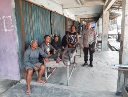 Ngobrol Santai Bareng Warga, Petugas Sisipkan Pesan Kamtibmas