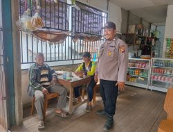 Ciptakan Kamtibmas, Polisi Sambangi Warga Saat Patroli Siang di Sengah Temila