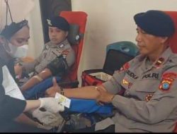 Sambut HUT ke-80 RI, TP-PKK PBD Gotong Royong Bersama TNI-POLRI Gelar Donor Darah